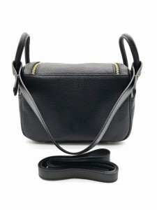 torebka czarna skorzana na ramie